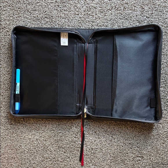 New Christian Art Black/Brown faux leather Embossed Bible Cover 10 x 7 - Picture 2 of 2